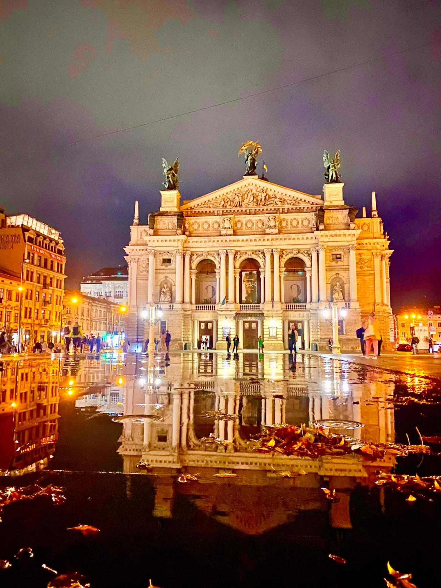 Центр Площа Ринок Оперний Театр Apartment Lviv Luaran gambar